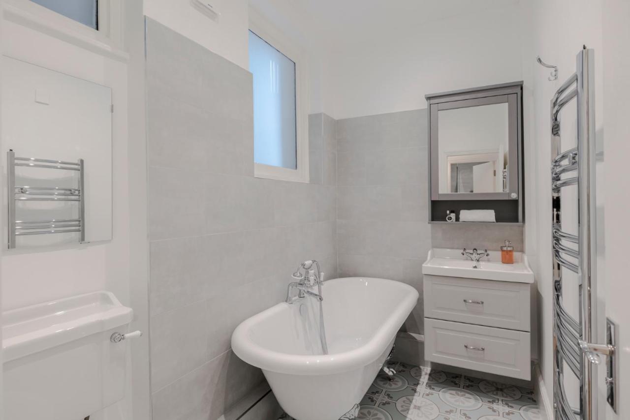 Lux And Spacious 4 Bedroom Apt Camden Лондон Екстер'єр фото